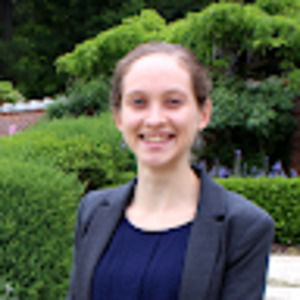 Meet your Posher, Caitlin